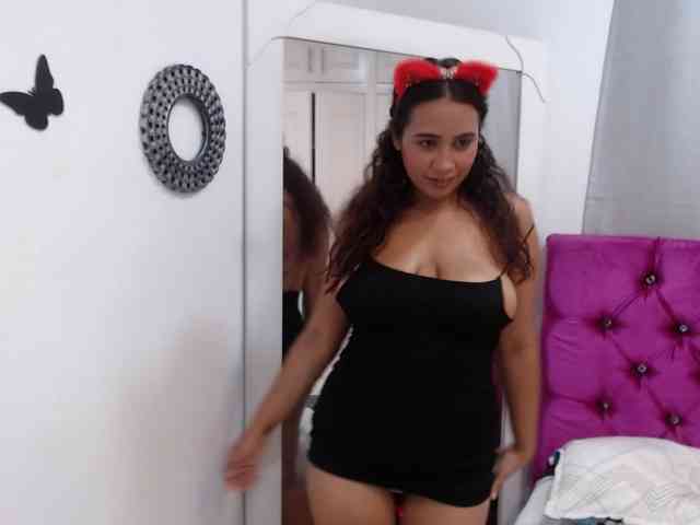 Perla-Millsx webcam