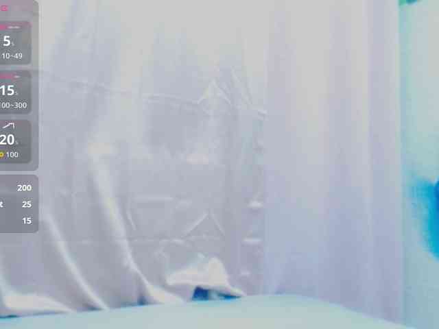 LadyPeach webcam