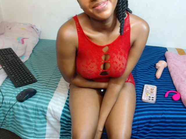 MidnightSin webcam