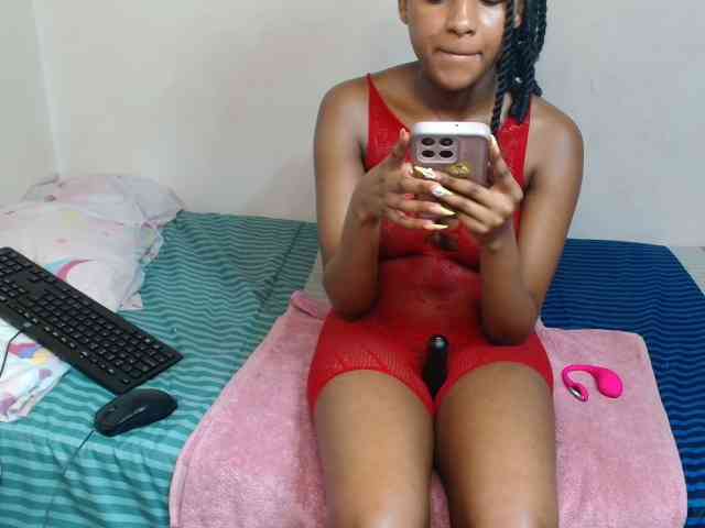 MidnightSin webcam
