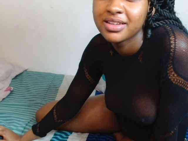 MidnightSin webcam