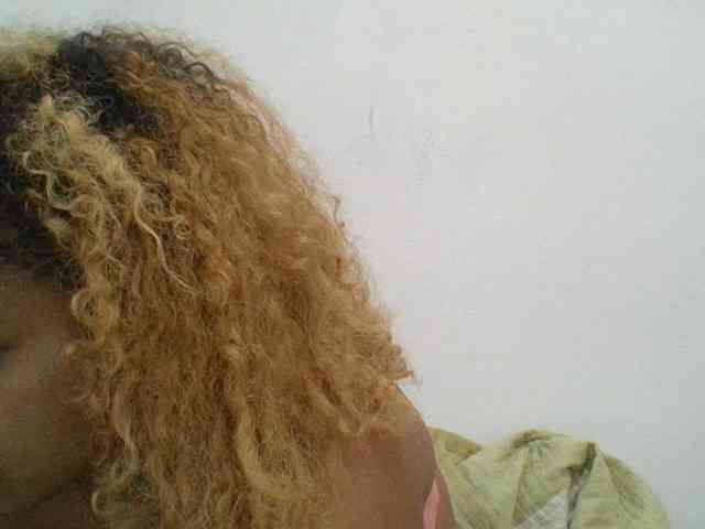 Monica1612 webcam