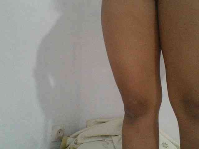 Monica1612 webcam