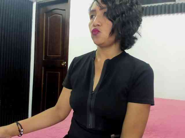 emperatris-23 webcam