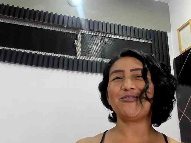 emperatris-23 webcam