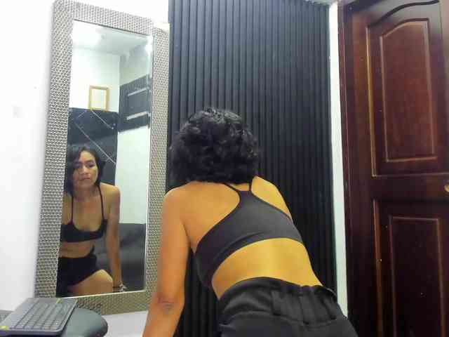 emperatris-23 webcam