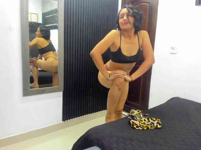 emperatris-23 webcam