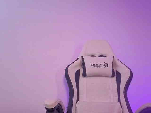 VioletJhonson webcam