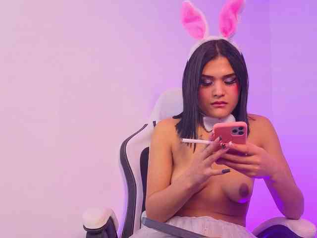 VioletJhonson webcam