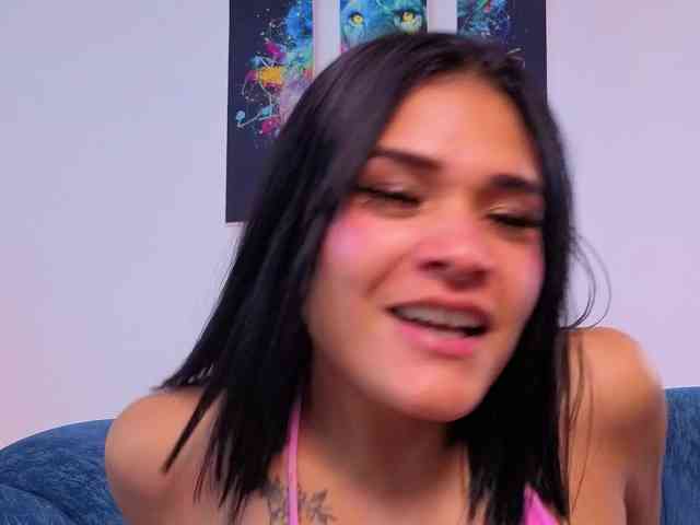 VioletJhonson webcam