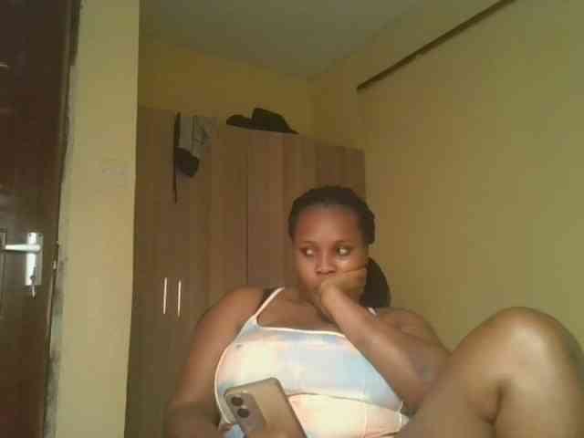 Queenlily25 webcam