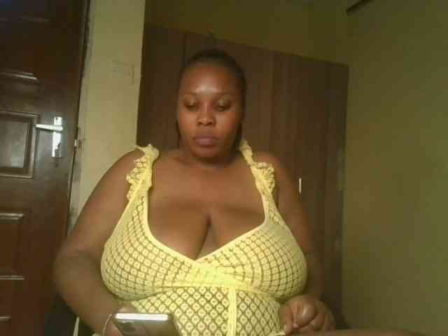 Queenlily25 webcam