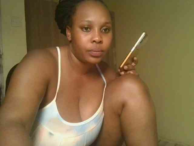 Queenlily25 webcam