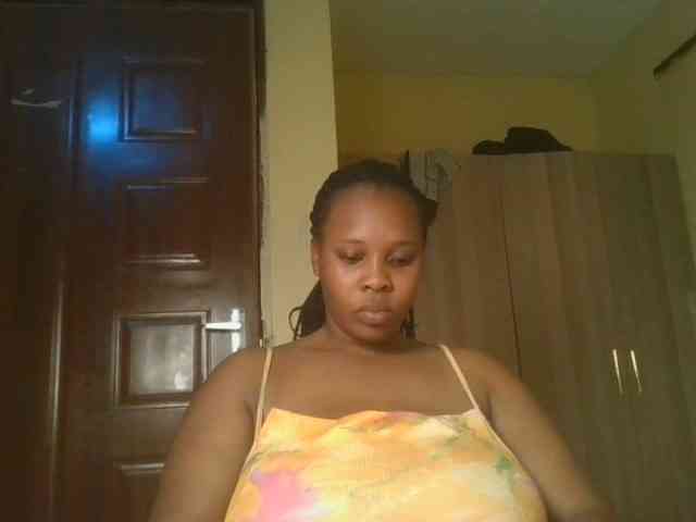 Queenlily25 webcam