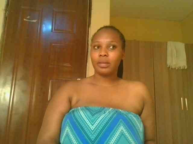 Queenlily25 webcam