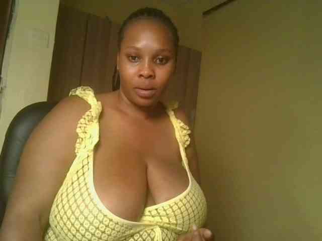 Queenlily25 webcam
