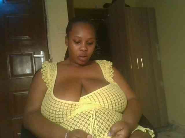 Queenlily25 webcam