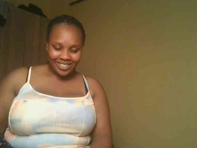 Queenlily25 webcam