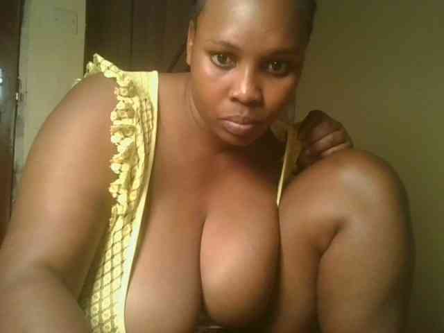 Queenlily25 webcam
