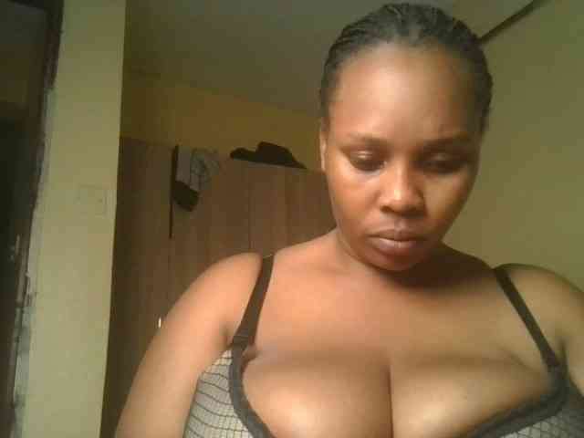 Queenlily25 webcam