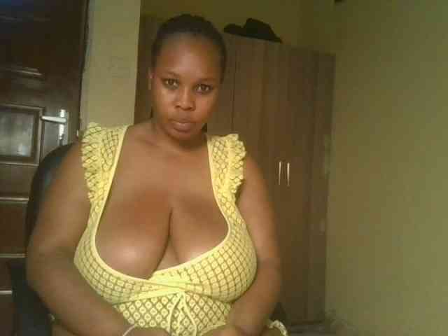 Queenlily25 webcam