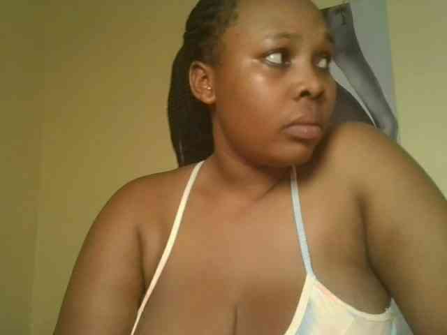 Queenlily25 webcam