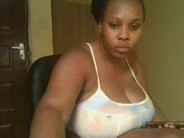 Queenlily25 webcam