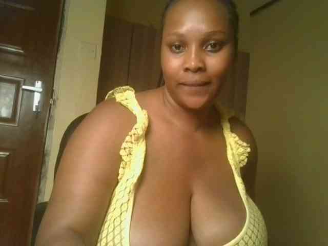 Queenlily25 webcam