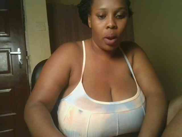 Queenlily25 webcam