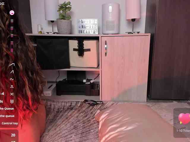Sara-and-cami webcam