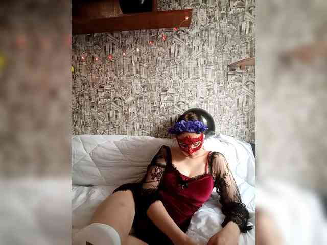 Lalilith18 webcam