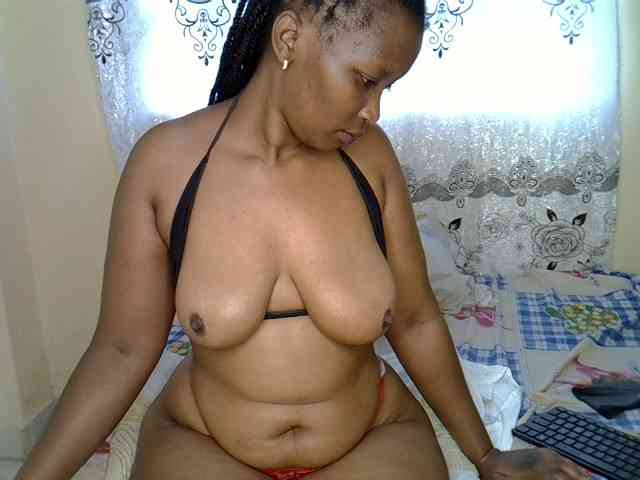 Sexxyqueenss webcam