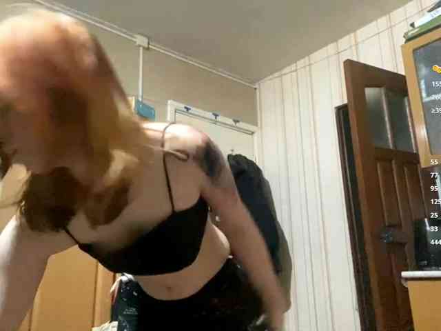 ShelliKvek webcam
