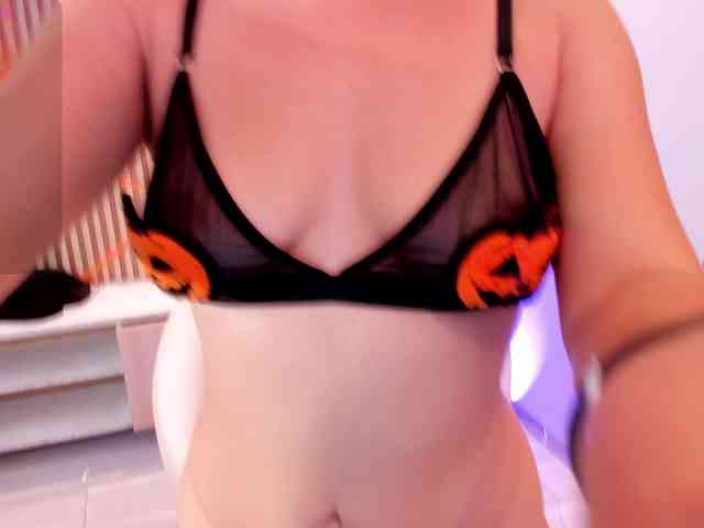 AmberRoss webcam