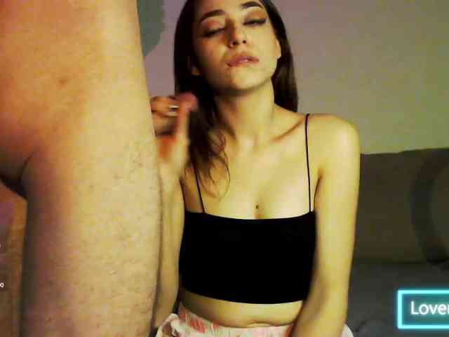 dahliacruzzz21 webcam