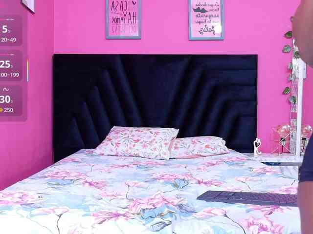 CheatingNeighborr webcam