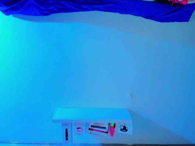 JeremmyAndStacyy webcam