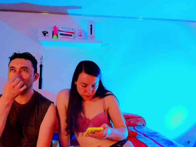 JeremmyAndStacyy webcam