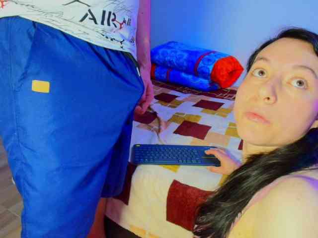 JeremmyAndStacyy webcam