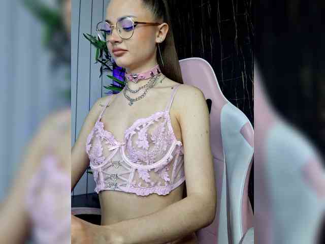 AliceReus webcam