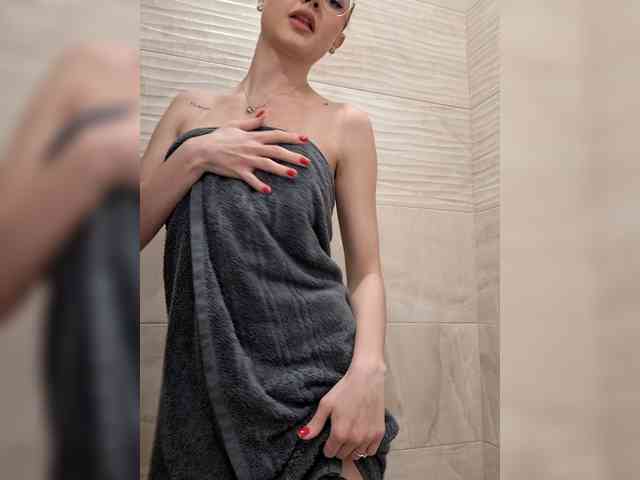 AliceReus webcam