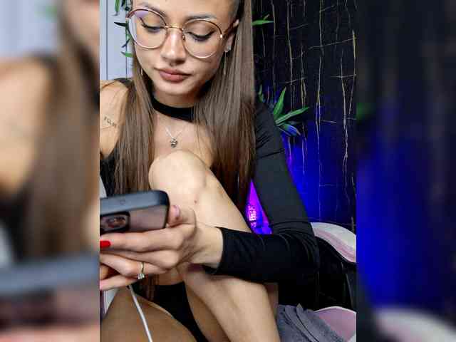 AliceReus webcam