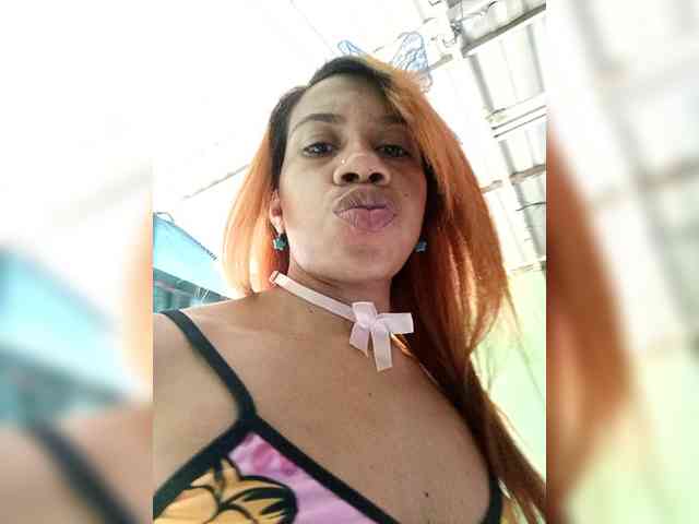 BARBYCHOCOLAT webcam