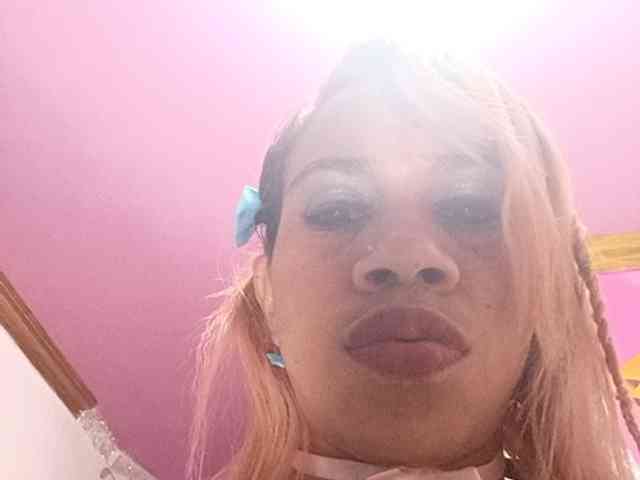 BARBYCHOCOLAT webcam