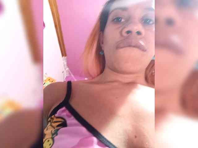 BARBYCHOCOLAT webcam