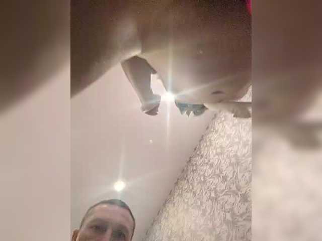 Entra en el chat con el modelo Anallovess Anallovess