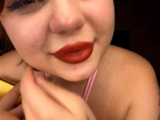 DomoniqueEdnie webcam