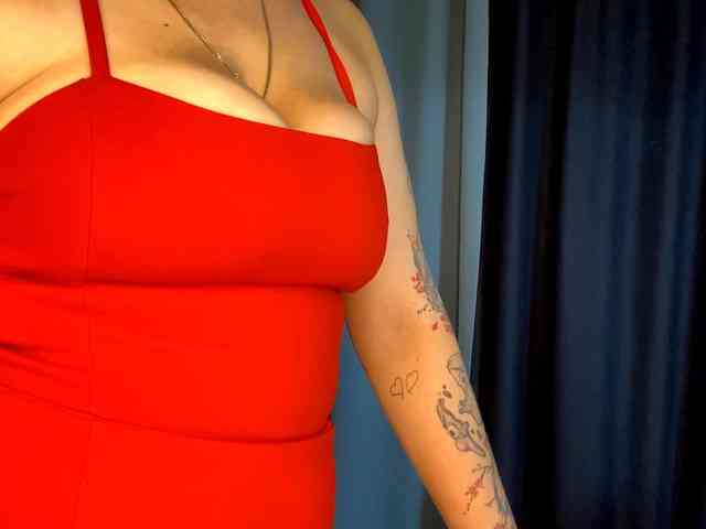 DomoniqueEdnie webcam