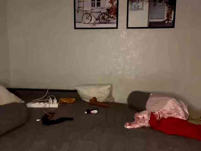 DomoniqueEdnie webcam