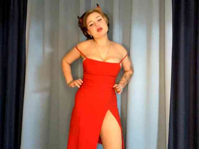 DomoniqueEdnie webcam